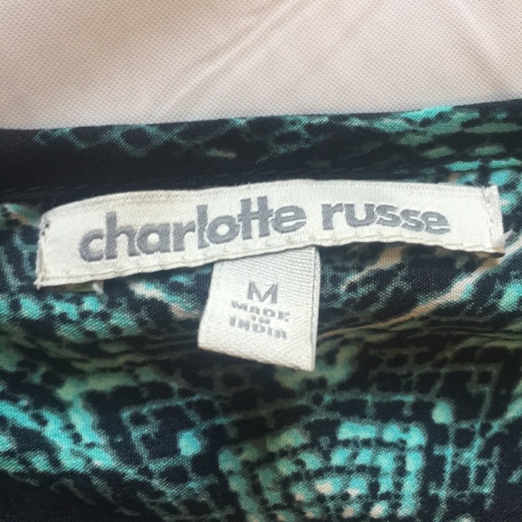 Patterned Dress - Picture 2 of 3